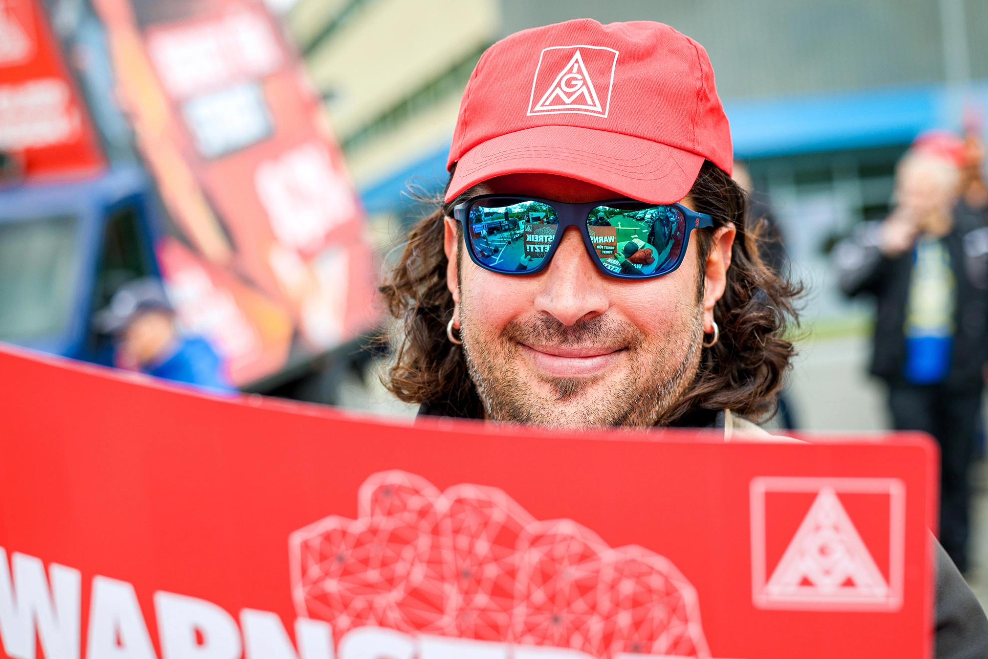 Tarifrunde Eisen und Stahl: Warnstreik Thyssenkrupp Steel Finnentrop