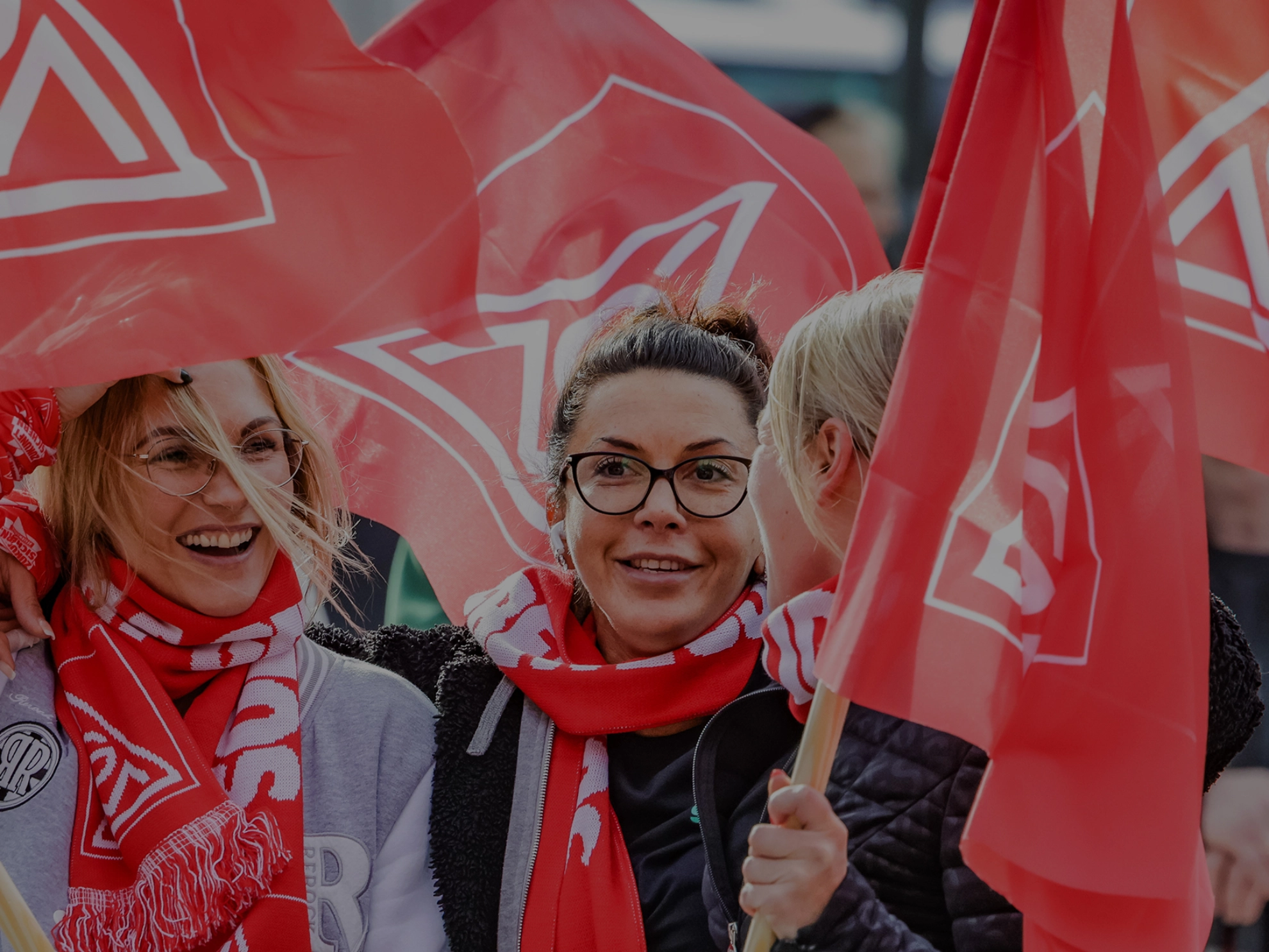 Metallerinnen beim Warnstreik in Gevelsberg